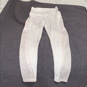white aerie leggings